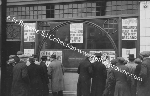 IRISH INDEPENDANT OFFICES WITH POSTERS ABBEY STREET